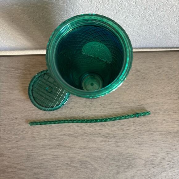Starbucks Spring 2022 Emerald Green Jeweled Venti Tumbler - Picture 2 of 3